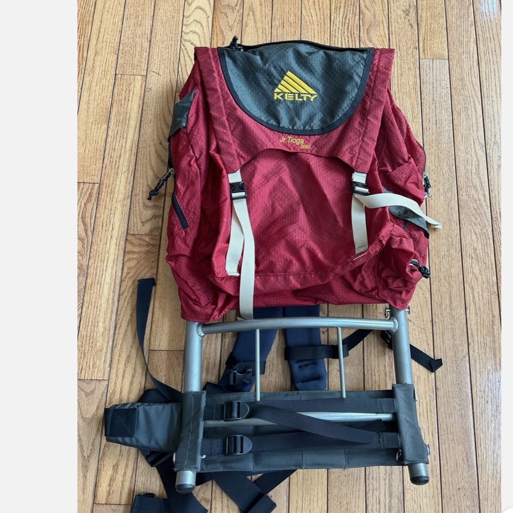 Gift for avid hiker Kelty Jr. Tioga 2050, a lightweight hiking backpack